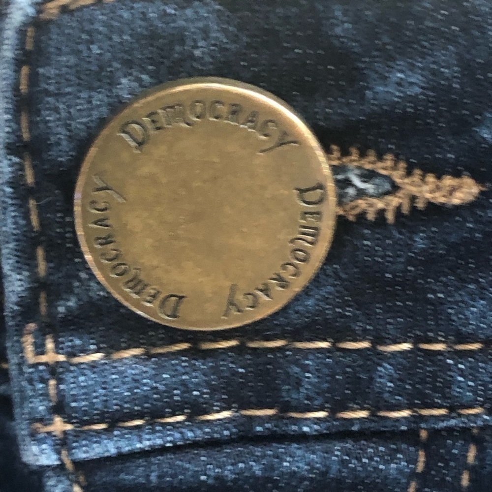 Democracy Size 10 Ab Technology jeans. Medium wash denim stretch mid-rise - Picture 4 of 10